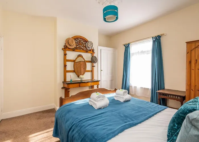 Lockwood St Cosy Victorian House In With Parking Pass The Keys York